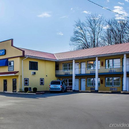 Relax Inn 刘易斯堡 外观 照片
